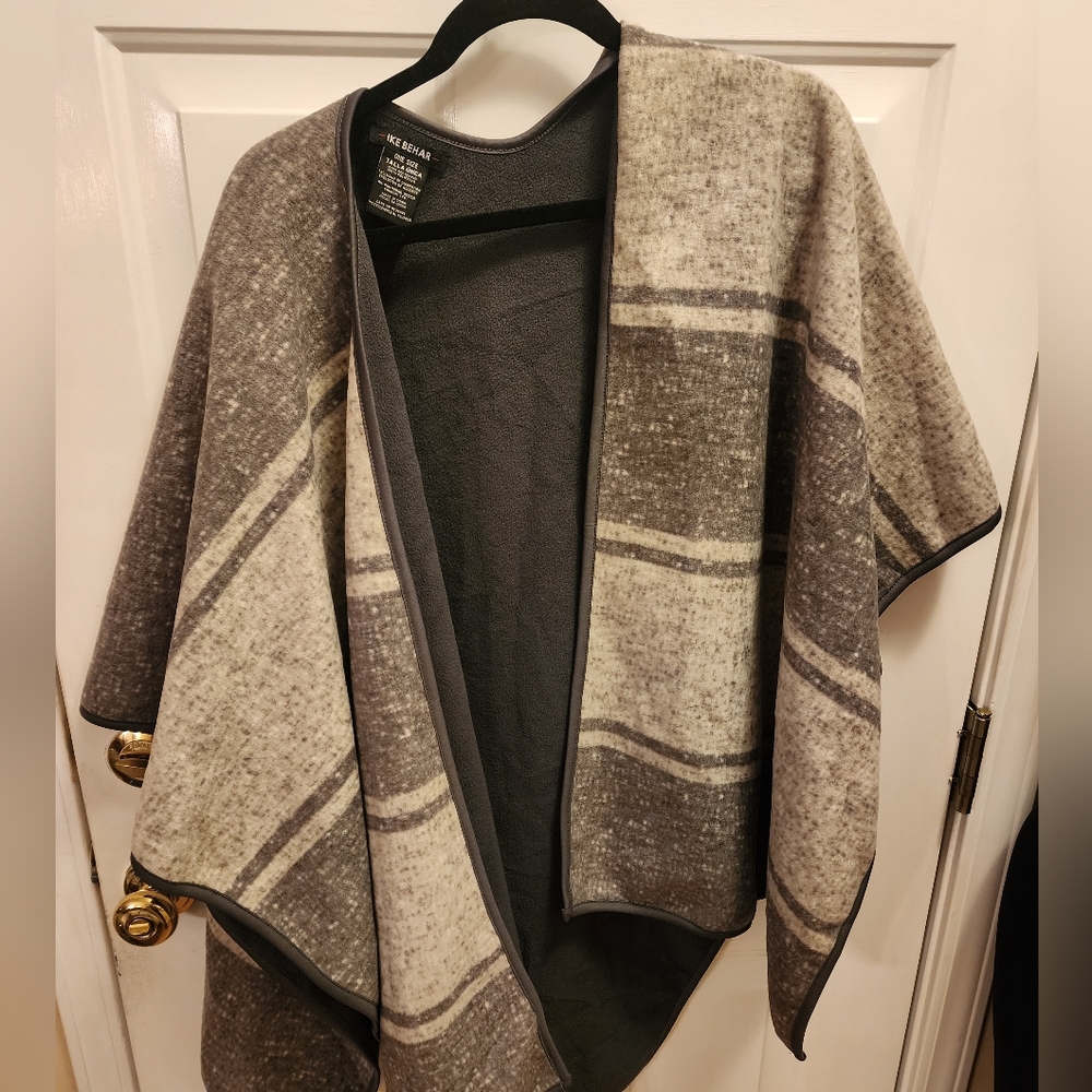 Nice warm wrap